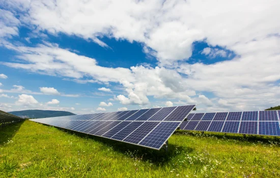 solar-panel-alternative-energy-photovoltaic